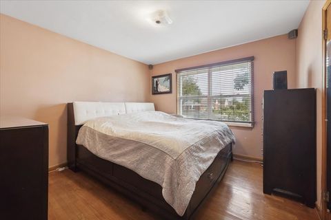 Tiny photo for 8106 N Harlem Avenue, Niles, IL 60714 (MLS # 12498817)