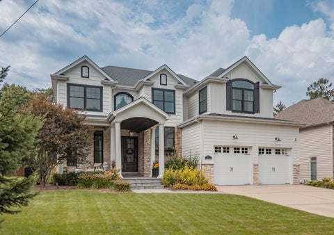 Photo of 610 Prairie Avenue, Glen Ellyn, IL 60137 (MLS # 12747728)