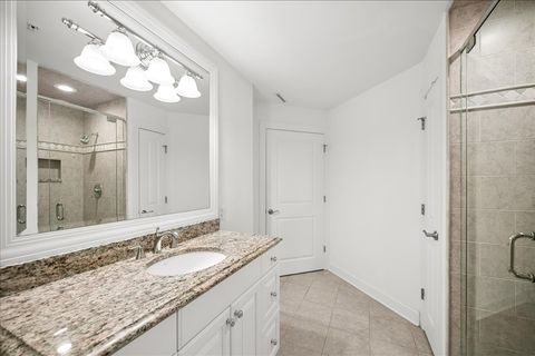 Tiny photo for 695 Roger Williams Avenue #301, Highland Park, IL 60035 (MLS # 12593646)