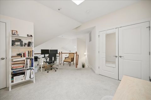 Tiny photo for 695 Roger Williams Avenue #301, Highland Park, IL 60035 (MLS # 12593646)