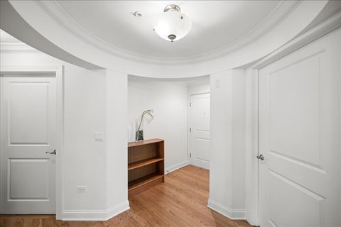 Tiny photo for 695 Roger Williams Avenue #301, Highland Park, IL 60035 (MLS # 12593646)