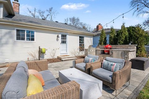 Tiny photo for 923 Oxford Road, Glen Ellyn, IL 60137 (MLS # 12612422)