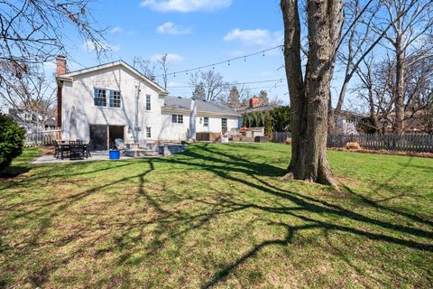 Tiny photo for 923 Oxford Road, Glen Ellyn, IL 60137 (MLS # 12612422)