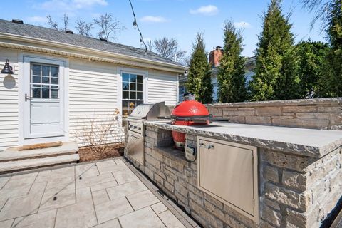 Tiny photo for 923 Oxford Road, Glen Ellyn, IL 60137 (MLS # 12612422)