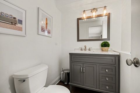 Tiny photo for 923 Oxford Road, Glen Ellyn, IL 60137 (MLS # 12612422)