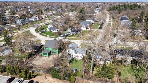 Tiny photo for 923 Oxford Road, Glen Ellyn, IL 60137 (MLS # 12612422)