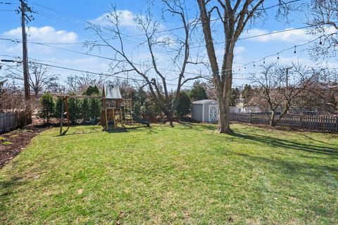 Tiny photo for 923 Oxford Road, Glen Ellyn, IL 60137 (MLS # 12612422)