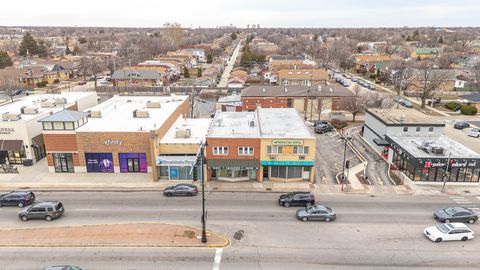 Tiny photo for 7036 Cermak Road, Berwyn, IL 60402 (MLS # 12537170)