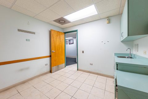 Tiny photo for 7036 Cermak Road, Berwyn, IL 60402 (MLS # 12537170)