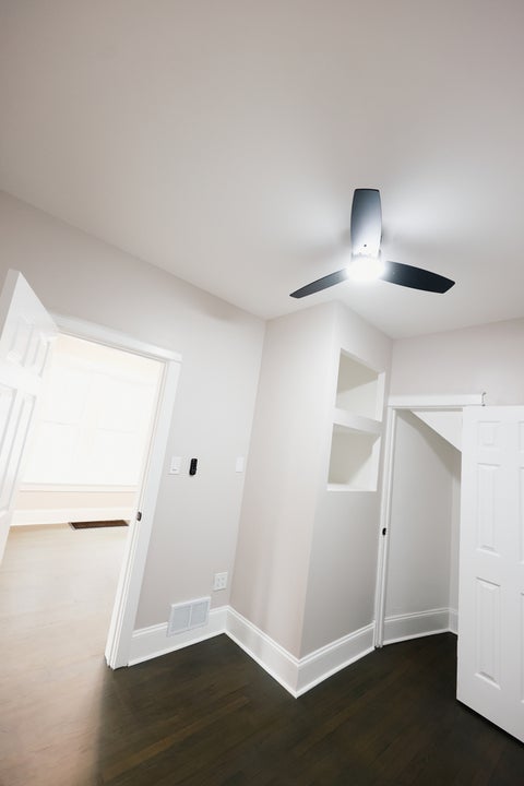 Tiny photo for 7615 S Champlain Avenue, Chicago, IL 60619 (MLS # 12730739)