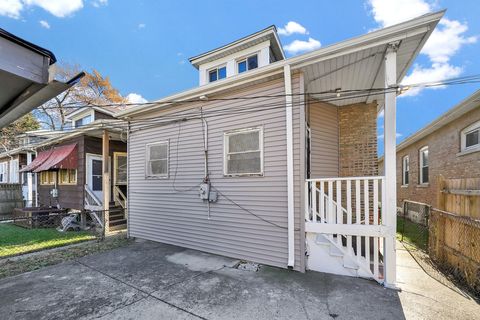 Tiny photo for 1820 W Marquette Road, Chicago, IL 60636 (MLS # 12518141)