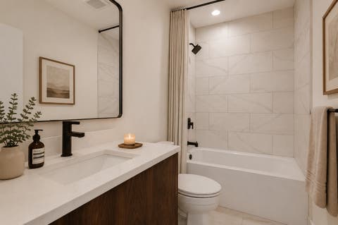 Tiny photo for 4721 S Ingleside Avenue, Chicago, IL 60615 (MLS # 12706221)