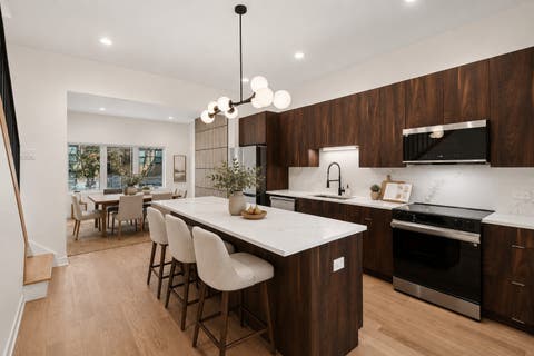 Tiny photo for 4721 S Ingleside Avenue, Chicago, IL 60615 (MLS # 12706221)