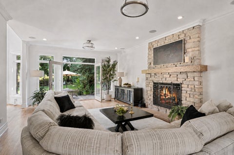 Tiny photo for 2303 Old Glenview Road, Wilmette, IL 60091 (MLS # 12756915)