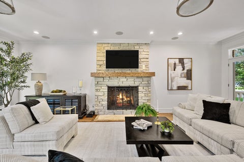 Tiny photo for 2303 Old Glenview Road, Wilmette, IL 60091 (MLS # 12756915)