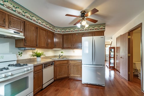 Tiny photo for 17346 W Maple Lane, Gurnee, IL 60031 (MLS # 12759873)