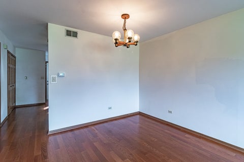 Tiny photo for 17346 W Maple Lane, Gurnee, IL 60031 (MLS # 12759873)