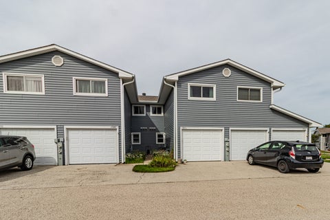 Tiny photo for 17346 W Maple Lane, Gurnee, IL 60031 (MLS # 12759873)