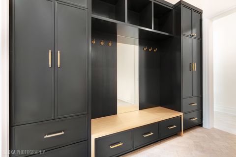 Tiny photo for 219 Lincoln Drive, Glencoe, IL 60022 (MLS # 12392752)