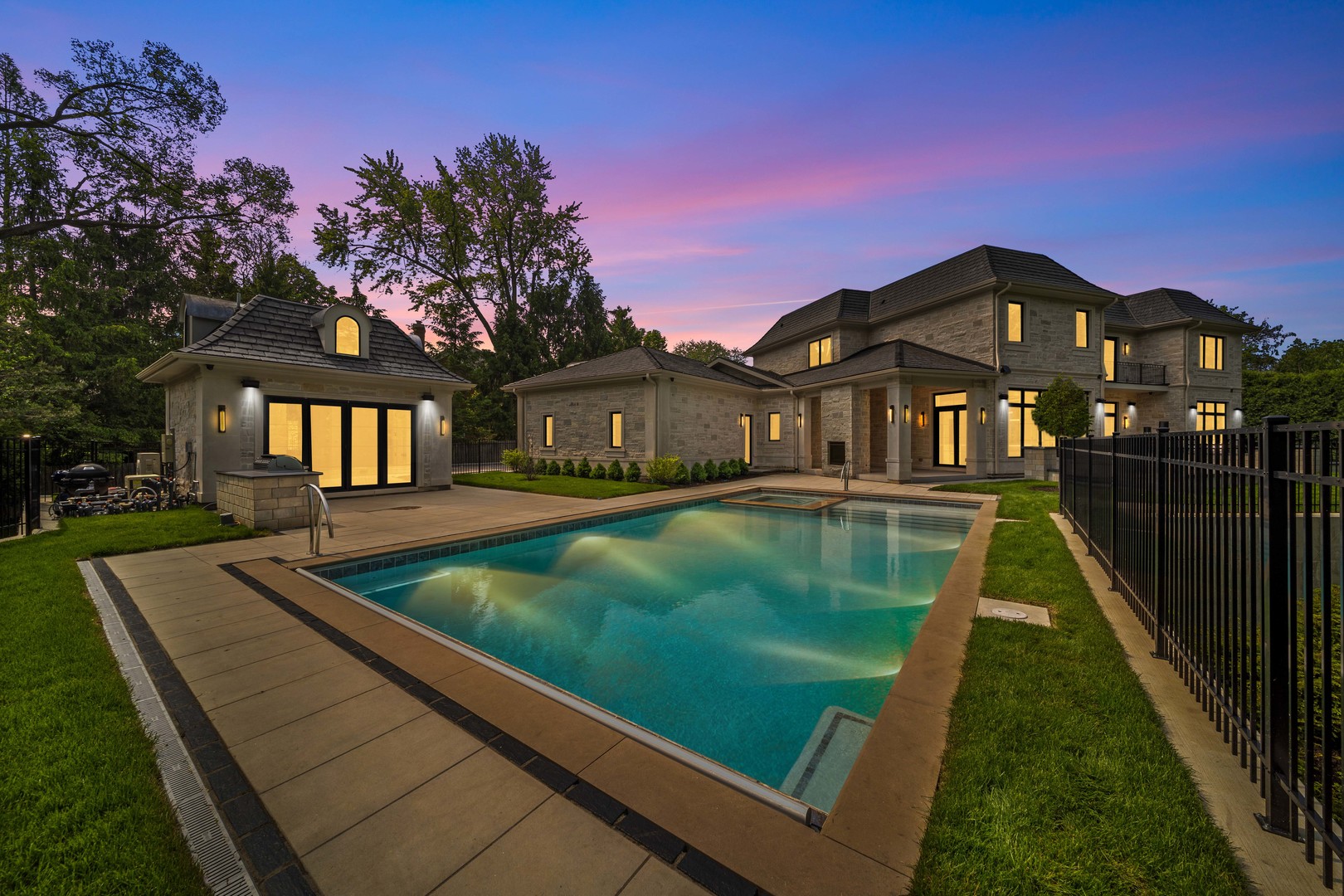219 Lincoln Drive