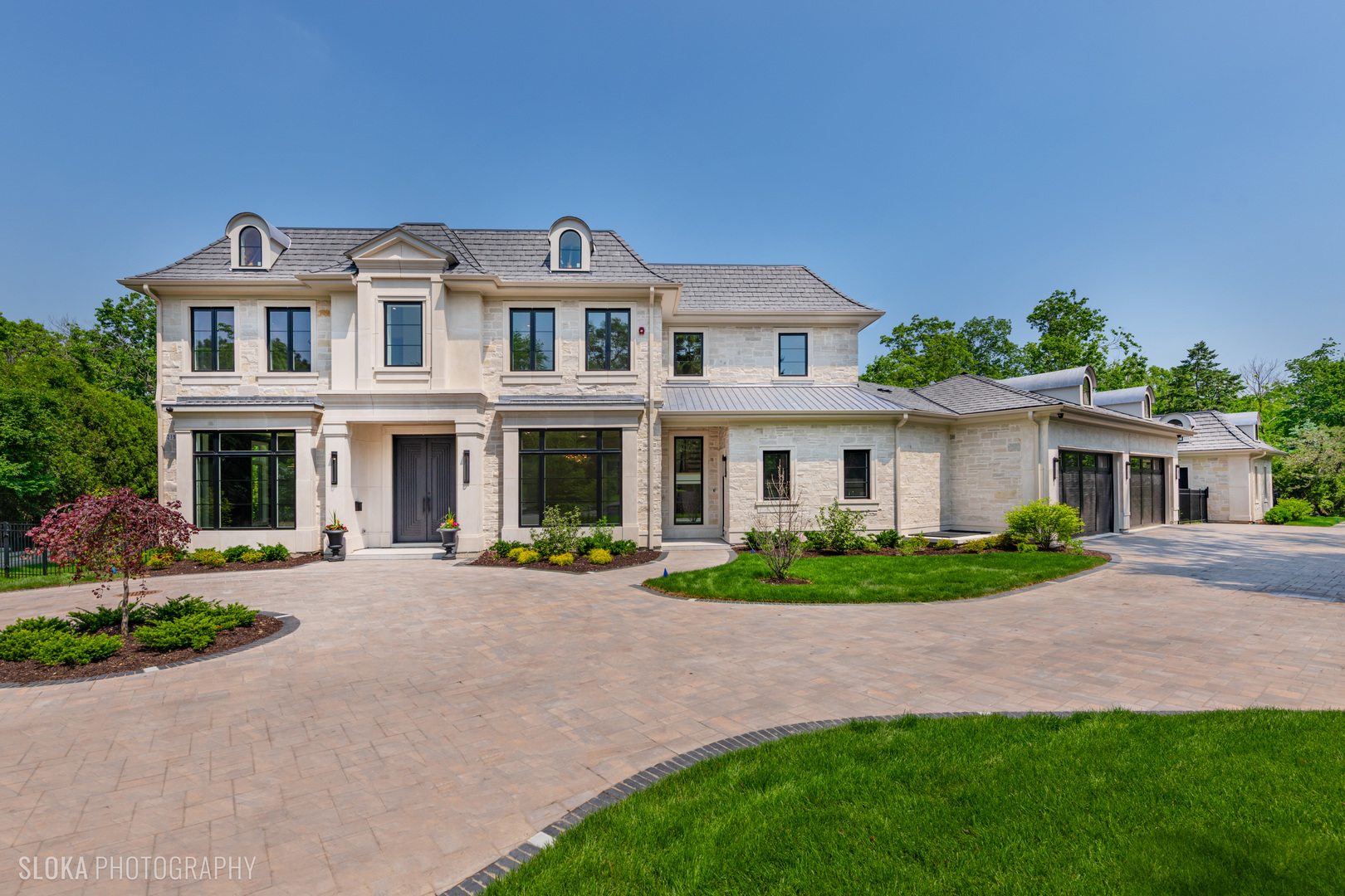 219 Lincoln Drive
