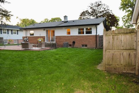 Tiny photo for 945 W 187TH Street, Homewood, IL 60430 (MLS # 12480295)