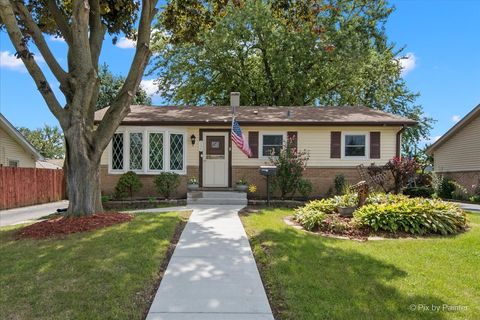 Photo of 539 W Rose Avenue, Addison, IL 60101 (MLS # 12480439)