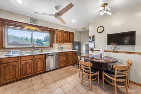 Tiny photo for 539 W Rose Avenue, Addison, IL 60101 (MLS # 12480439)