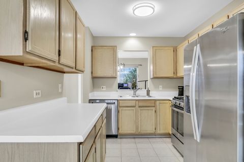 Tiny photo for 1824 Princeton Court, Gurnee, IL 60031 (MLS # 12568426)