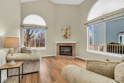 Tiny photo for 1824 Princeton Court, Gurnee, IL 60031 (MLS # 12568426)