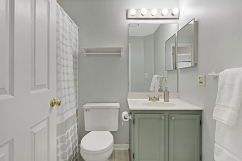 Tiny photo for 1824 Princeton Court, Gurnee, IL 60031 (MLS # 12568426)