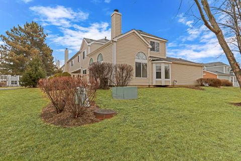 Tiny photo for 1824 Princeton Court, Gurnee, IL 60031 (MLS # 12568426)