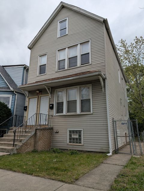 8209 S Coles Avenue Chicago IL 60617