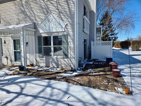 Tiny photo for 2646 Country Oaks Court, Aurora, IL 60502 (MLS # 12592972)