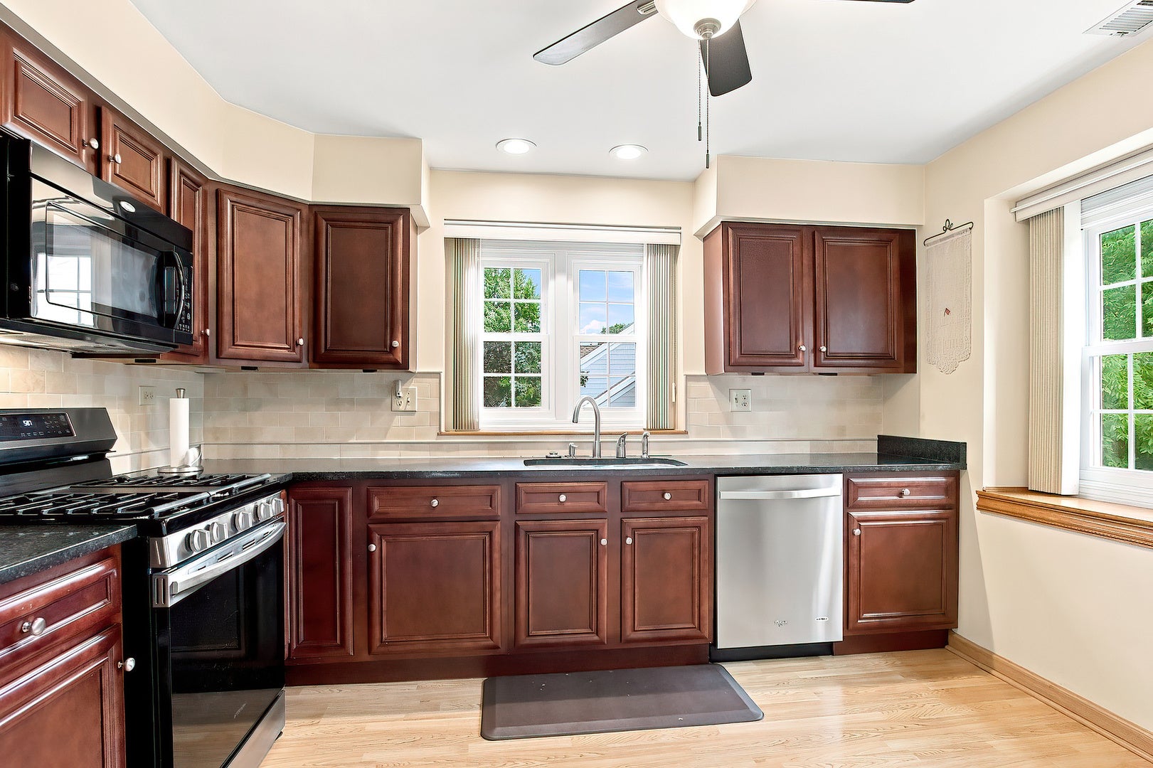 556 Park View Terrace 17-5