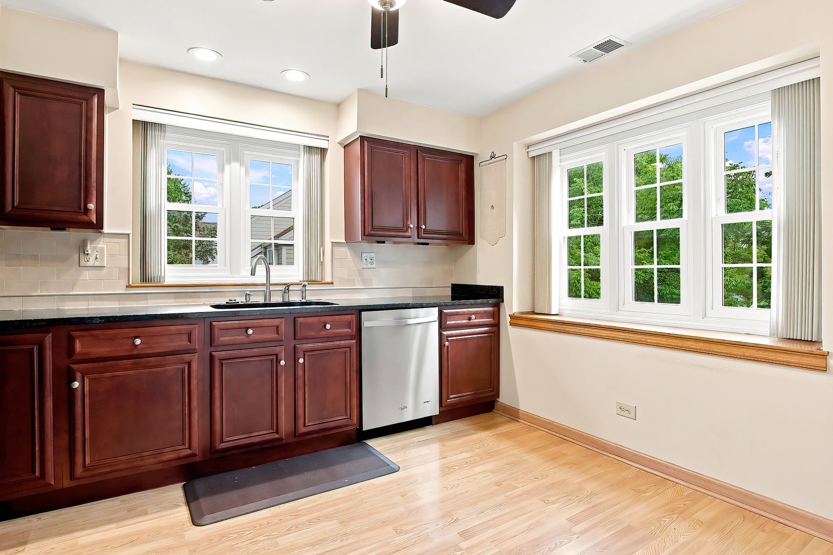 556 Park View Terrace 17-5