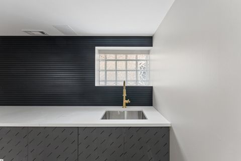 Tiny photo for 8015 S Paxton Avenue, Chicago, IL 60617 (MLS # 12633150)