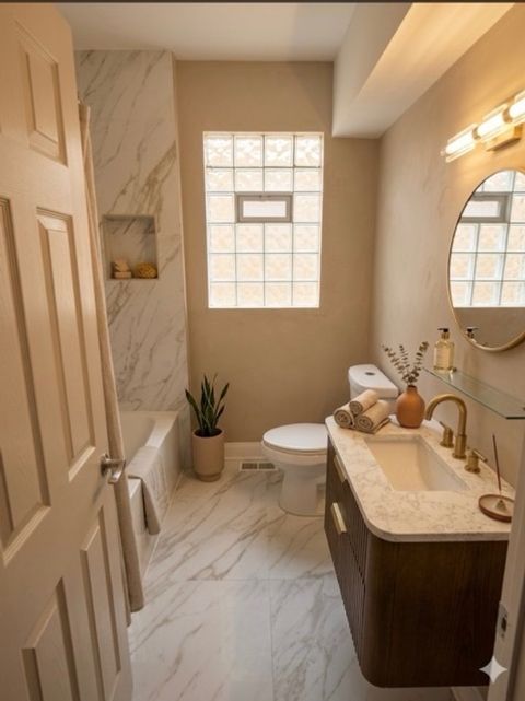 Tiny photo for 8015 S Paxton Avenue, Chicago, IL 60617 (MLS # 12633150)
