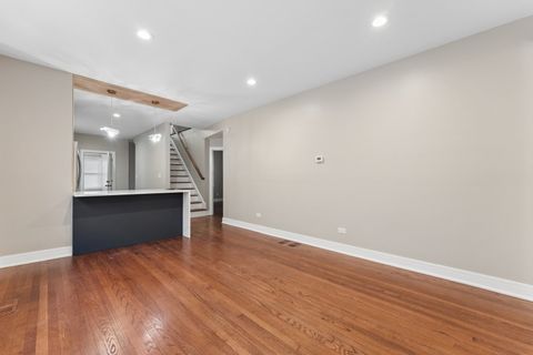 Tiny photo for 8015 S Paxton Avenue, Chicago, IL 60617 (MLS # 12633150)
