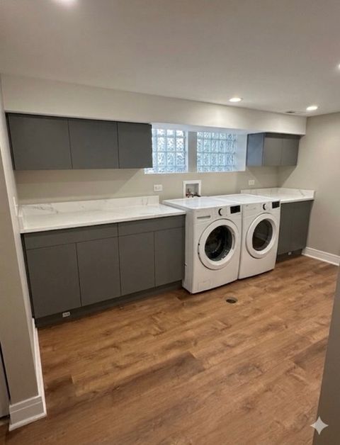 Tiny photo for 8015 S Paxton Avenue, Chicago, IL 60617 (MLS # 12633150)