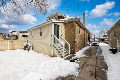 Tiny photo for 1412 S 14th Avenue, Maywood, IL 60153 (MLS # 12528767)