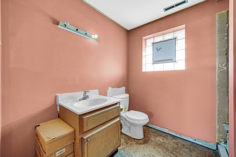 Tiny photo for 17024 Kimbark Avenue, South Holland, IL 60473 (MLS # 12536063)