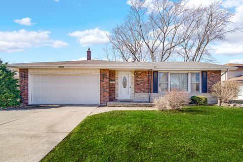 Photo of 17024 Kimbark Avenue, South Holland, IL 60473 (MLS # 12536063)