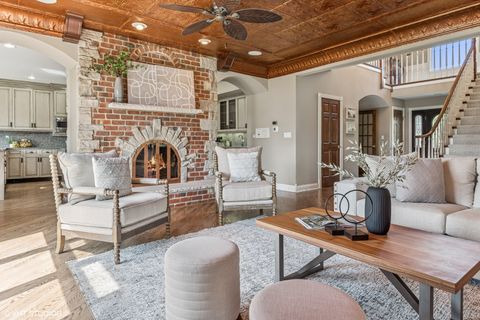 Tiny photo for 26 Forest Lane, South Barrington, IL 60010 (MLS # 12475894)