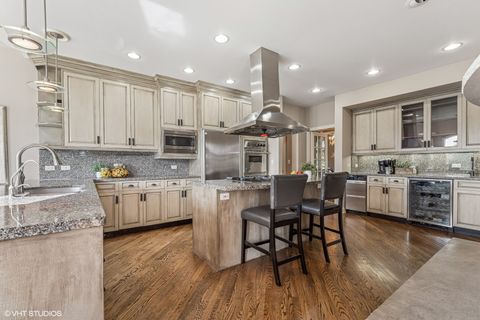 Tiny photo for 26 Forest Lane, South Barrington, IL 60010 (MLS # 12475894)