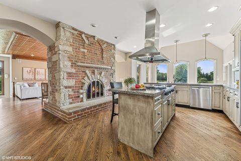 Tiny photo for 26 Forest Lane, South Barrington, IL 60010 (MLS # 12475894)