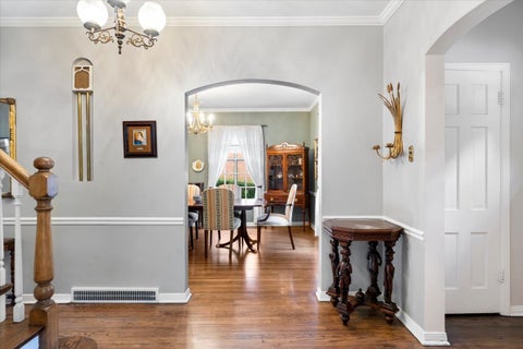 Tiny photo for 6652 N Chicora Avenue, Chicago, IL 60646 (MLS # 12753786)