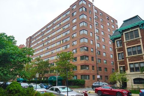 700 W Bittersweet Place 609 Chicago IL 60613