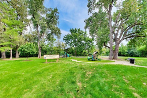 Tiny photo for 2331 Dundee Road, Northbrook, IL 60062 (MLS # 12748686)