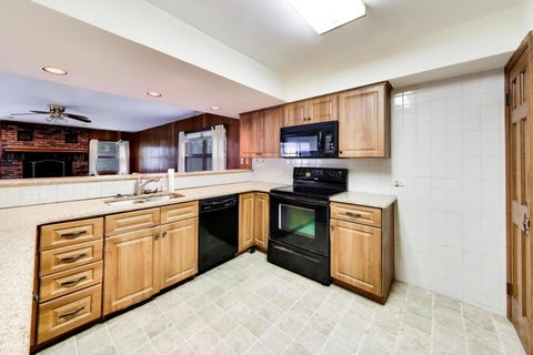 Tiny photo for 2331 Dundee Road, Northbrook, IL 60062 (MLS # 12748686)